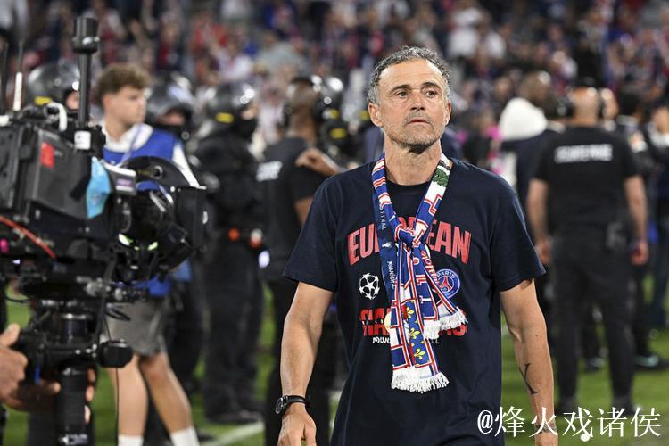 恩里克:英超实力强劲,但欧冠赛场我们仍有话语权 恩里克:英超实力强劲,但欧冠赛场我们仍有话语权